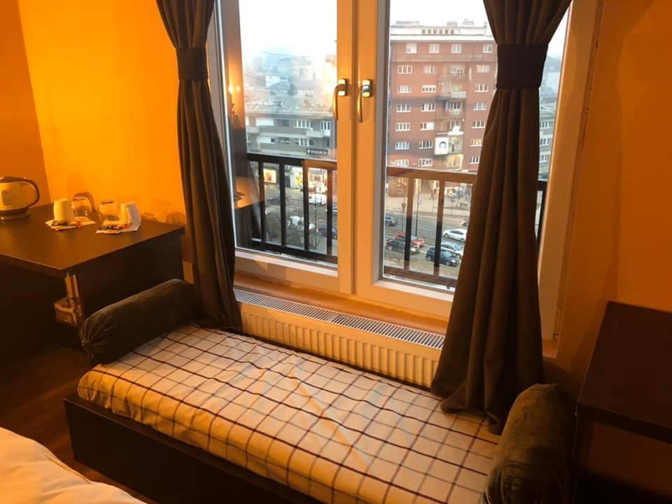 Pristina Newborn Rooms Esterno foto